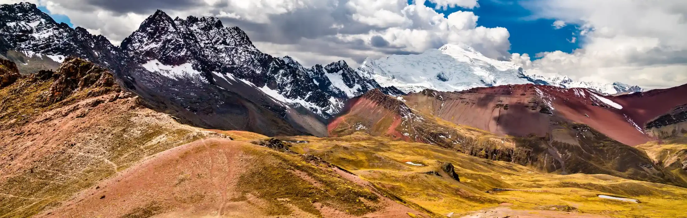 Ausangate Trekking + Rainbow Mountain 4 Days