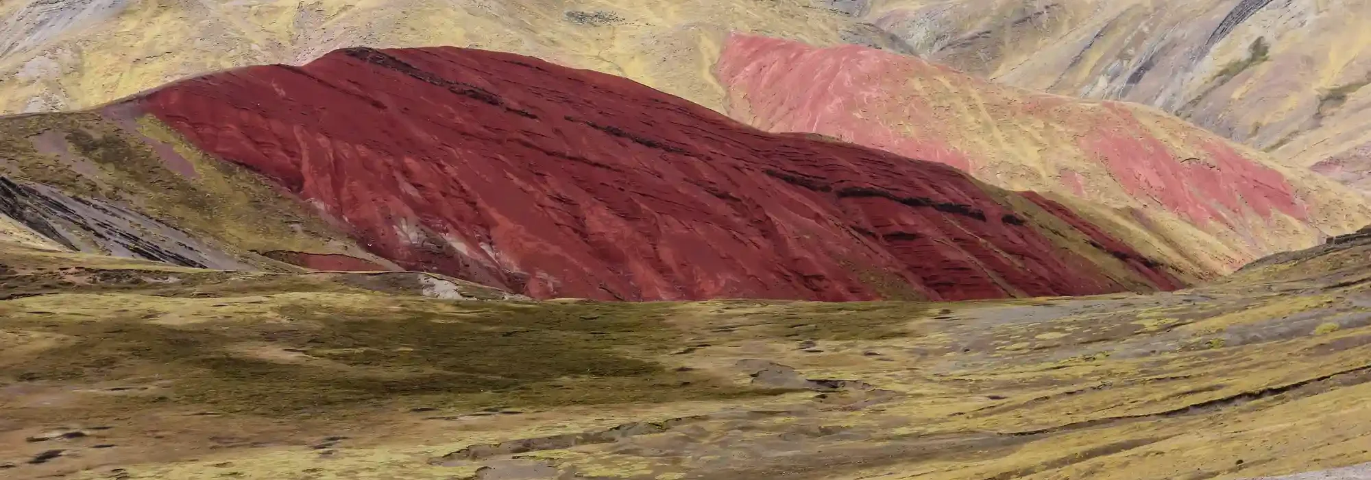 Rainbow Mountain Tour: Full Day Hike